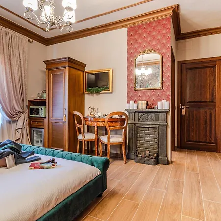 Altalena Luxury And בית הארחה