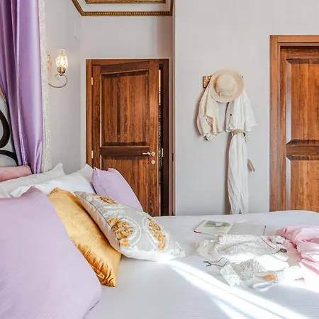 Altalena Luxury And