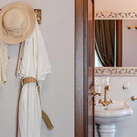 Altalena Luxury And Affittacamere