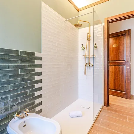 Affittacamere Altalena Luxury And