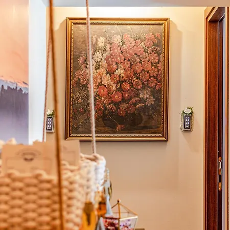 Altalena Luxury And בית הארחה