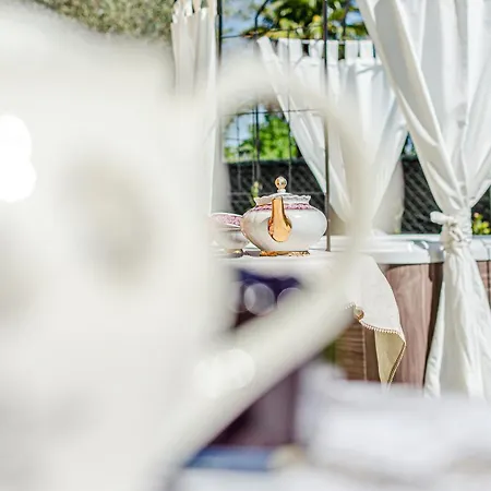 Altalena Luxury And
