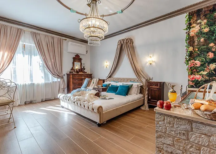 Konukevi Altalena Luxury And 4*