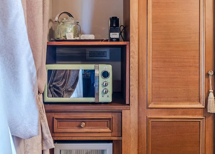 Altalena Luxury And Konukevi