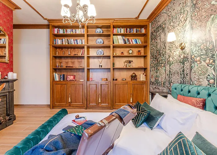 Konukevi Altalena Luxury And