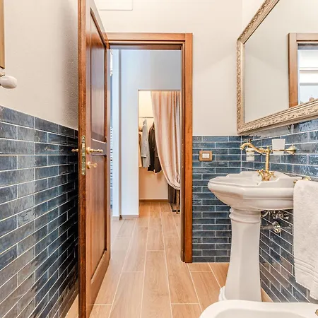Altalena Luxury And 4* Siena