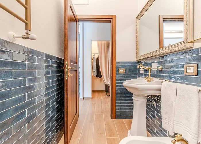 Altalena Luxury And 4* סיינה