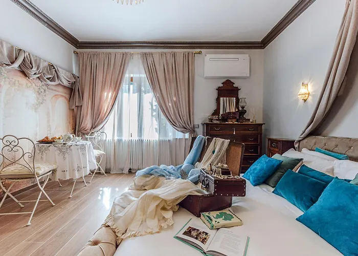 Altalena Luxury And 4*