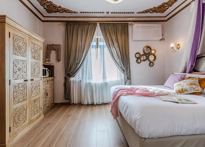 Altalena Luxury And בית הארחה 4*