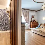 Altalena Luxury And Gasthof Siena